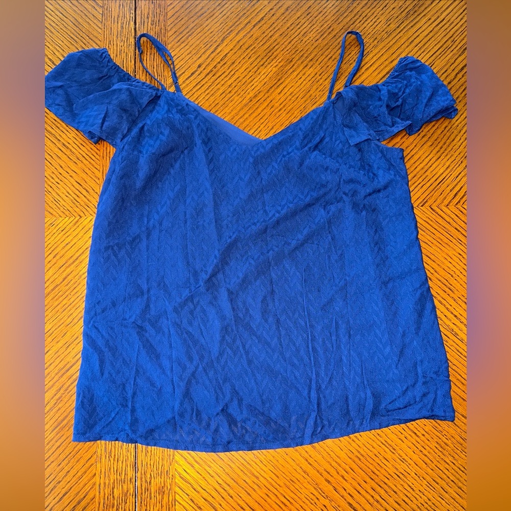 Candie’s Cold Shoulder Blue‎ Top Shirt Sz Large NWOT